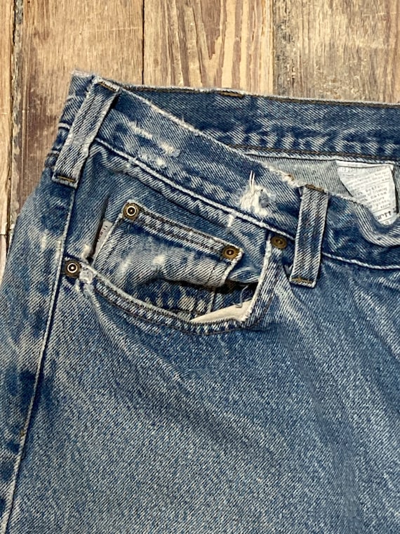 The BEST Way to Hem Jeans with Original Hem (Euro Hem) - Oh You Crafty Gal