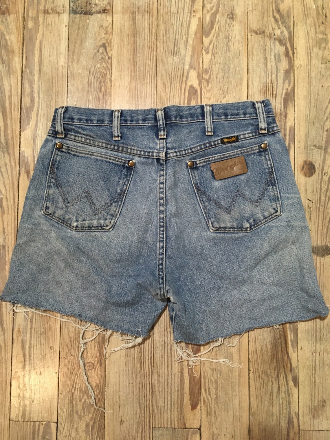 Vintage wrangler jean shorts | Etsy