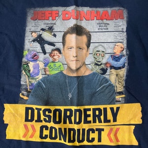 T-shirt med ordensforstyrrelser och komediturné