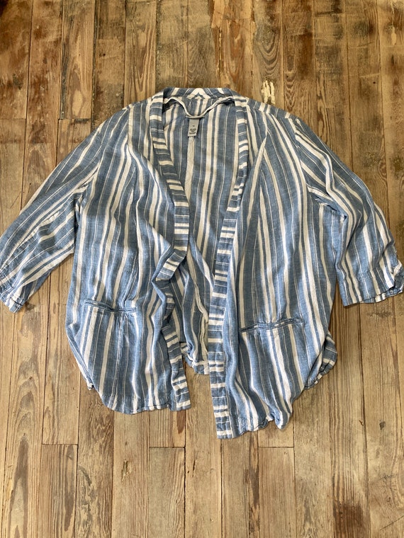 Oversized striped flowy linen blazer - image 1