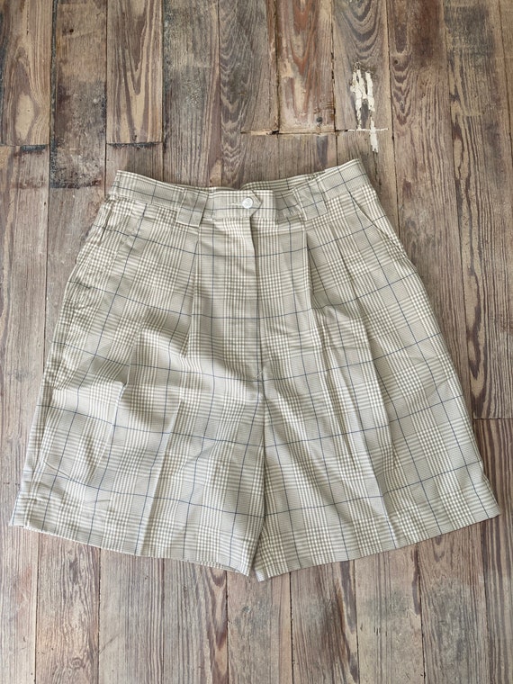 Pleated la mode shorts deadstock