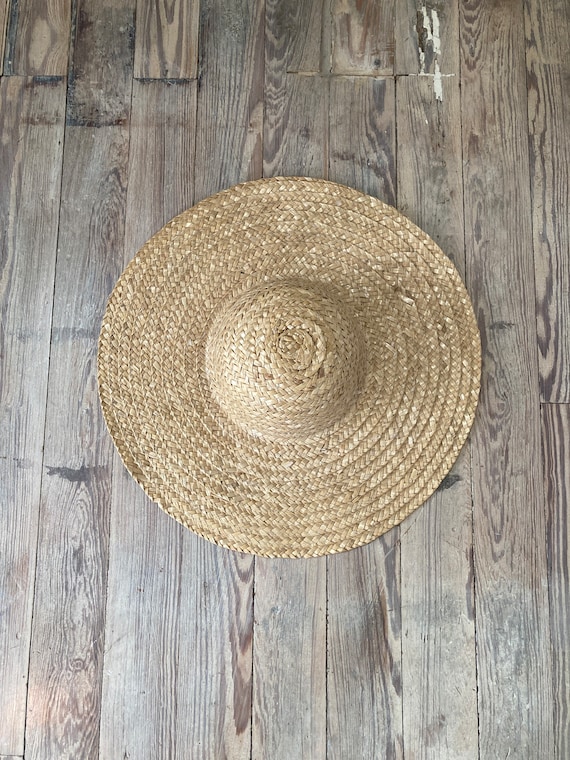 Vintage Straw Sun Hat - 18" Diameter - image 1