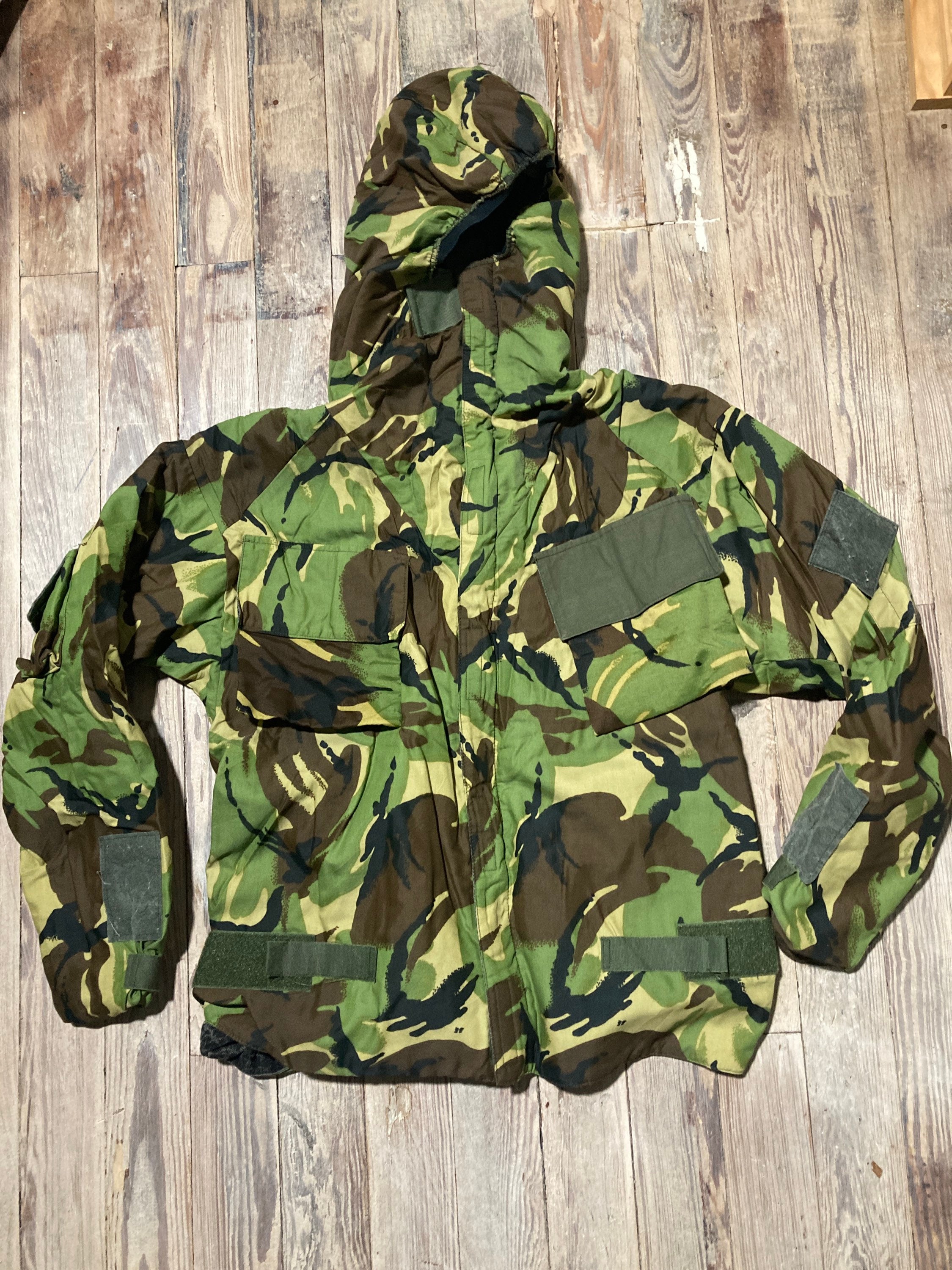 German soldiers in snow camouflage hi-res stock photography