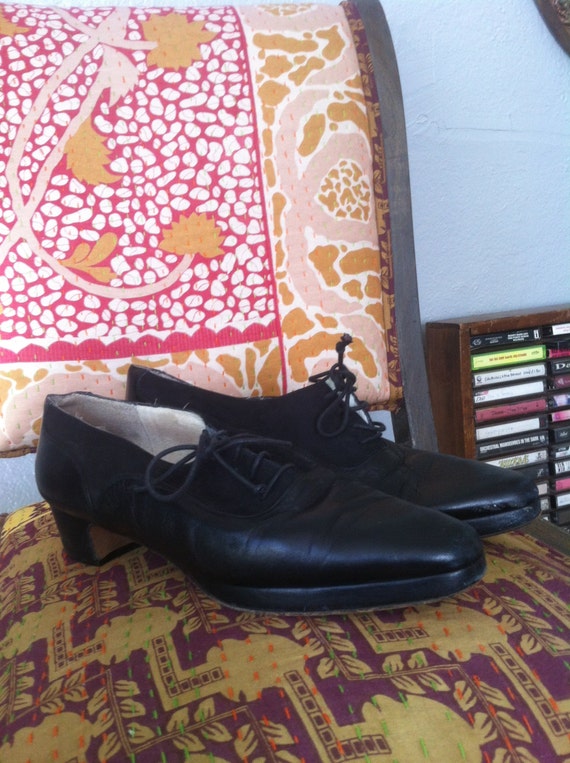 Black low heel Black leather and suede David Aaro… - image 1