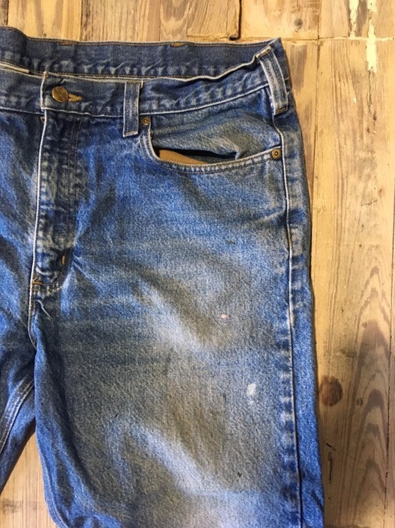 Artist/carpenter worn carhartt jeans raw hem - image 5
