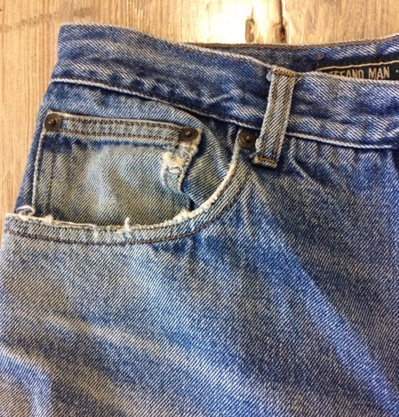 Stefano distressed jeans