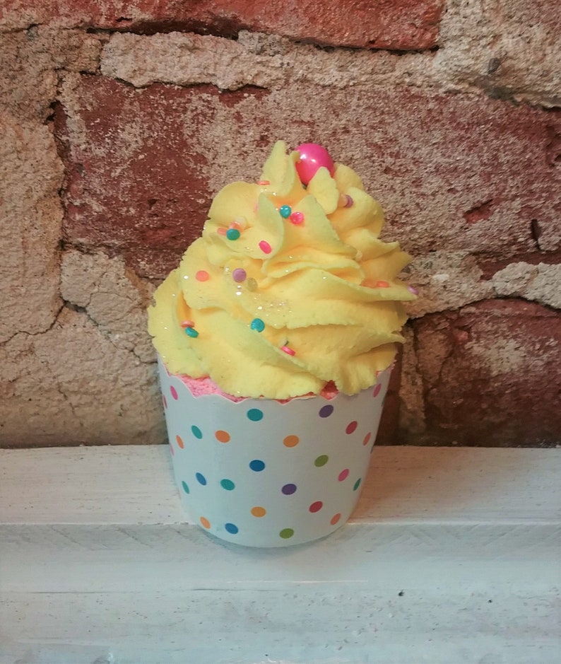 Cupcake Bath Bomb with Bubble Frosting Etsy