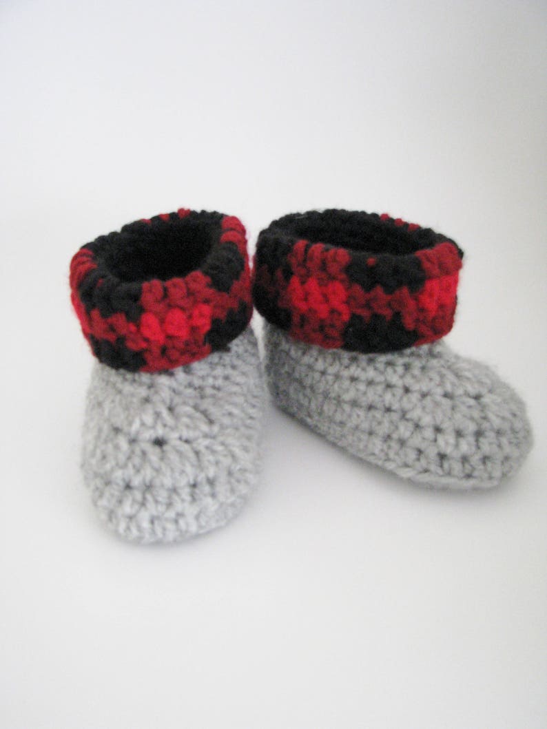 buffalo plaid baby booties