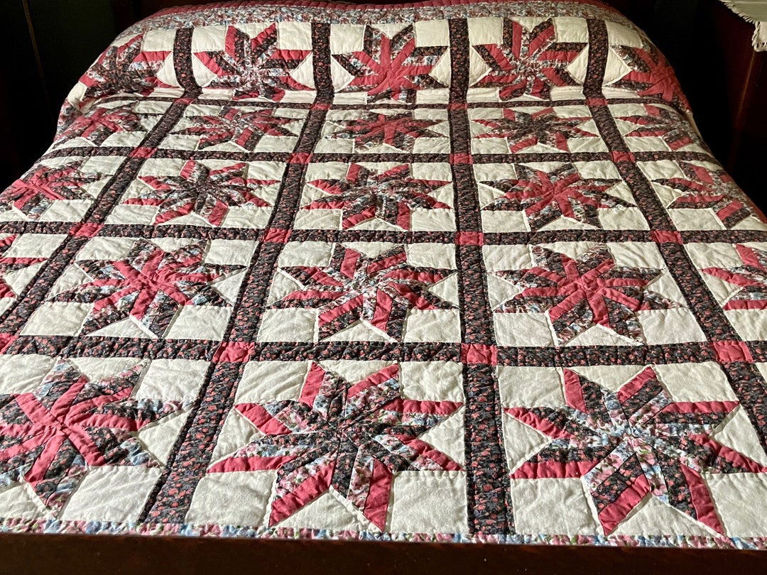 VINTAGE STAR QUILT Vintage Pink Quilt Star Quilt Vintage Etsy