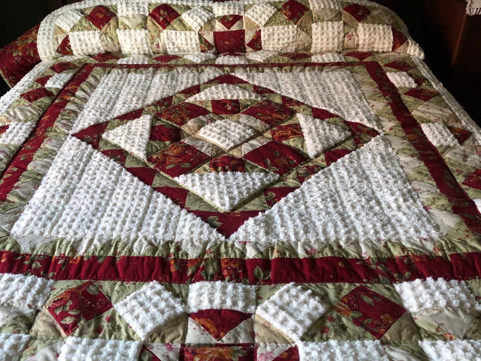 VINTAGE TWIN QUILT, Twin Quilt, Red Twin Quilt, Hand Quilted Twin Quilt