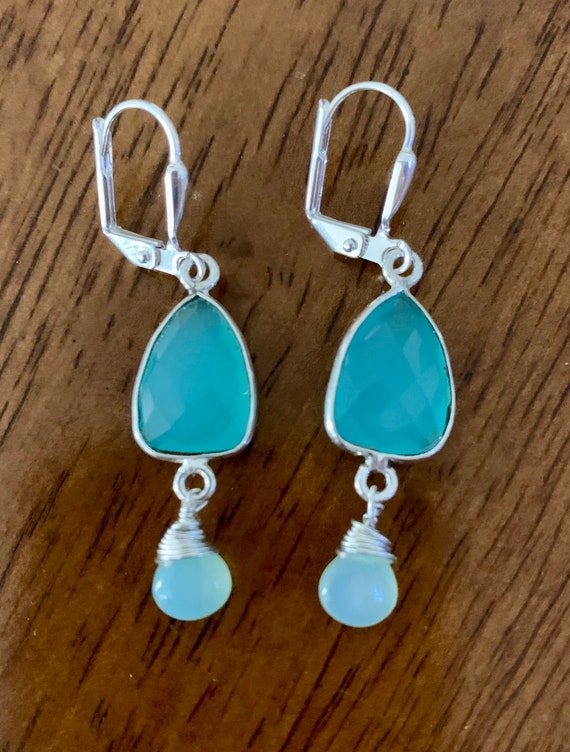 アクアクォーツとカルセドニーのイヤリング - Etsy 日本
