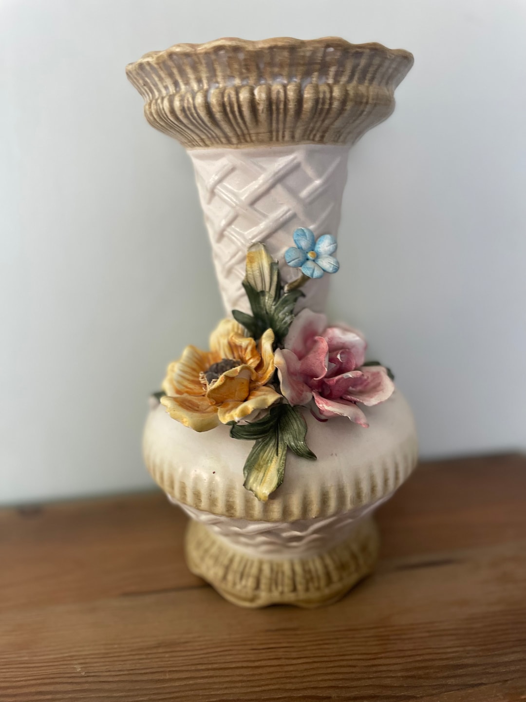 Capodimante Italian Porcelain Vase Floral Crown N Stamp 10.75