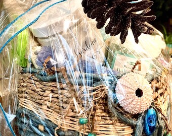 Beach Inspired Gift Basket. Beach House Housewarming Gift, Bath And Beauty Gift Sets, Wicker Gift Basket, New Mom Gift Set, Beach Home Decor