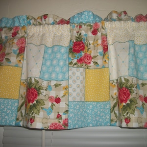 Blue Sweet Rose Patchwork Pioneer Woman Flowers Floral farmhouse window treatment farm kitchen fabric curtain topper Valance