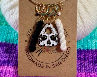 Skull Planchette and Mini Yarn Skeins Stitch Marker Set
