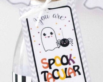 Spooktacular Party Tags, Personalized Halloween Favor Tags with Kawaii Ghost and Spider Design, Party Gifts E203