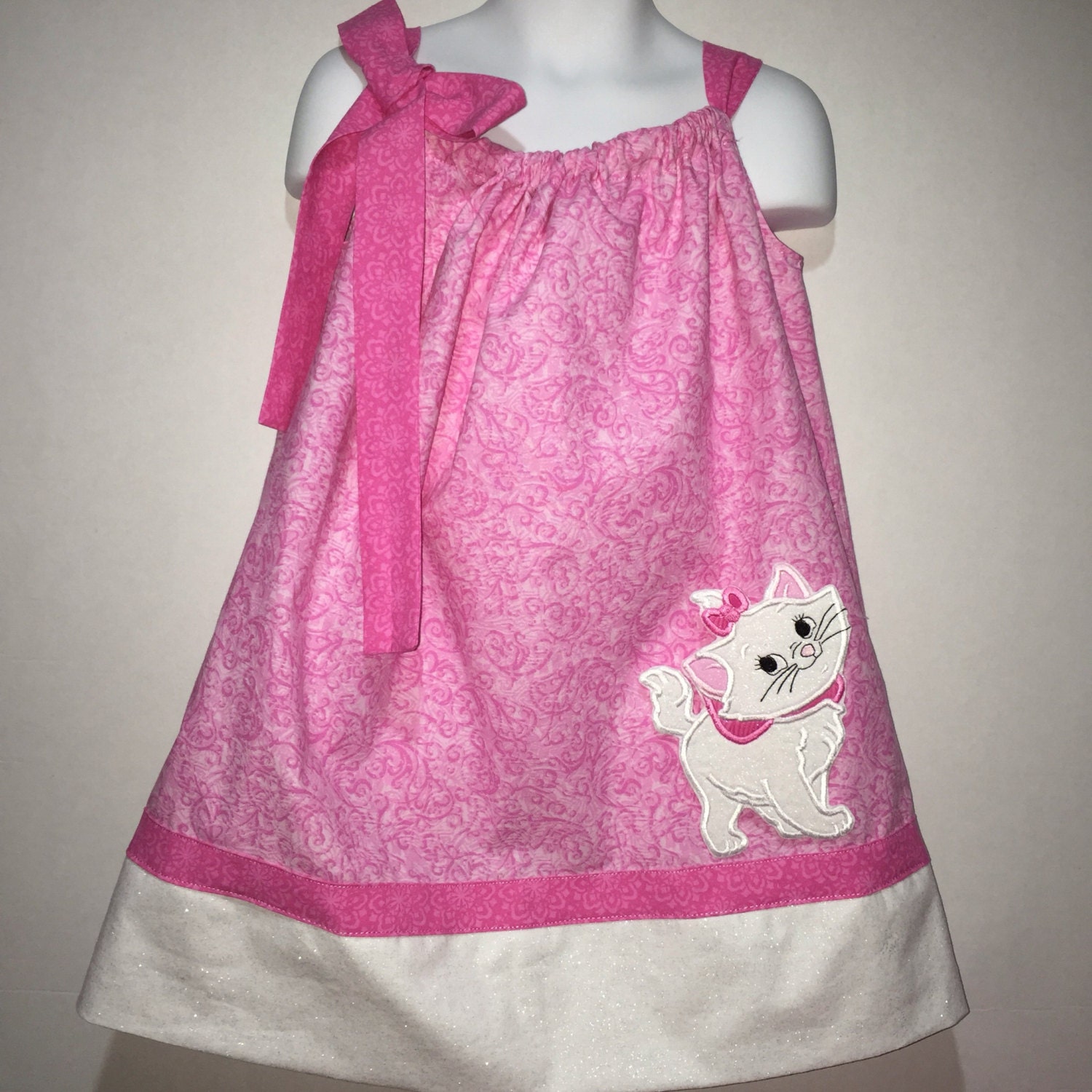 George Marie the aristocats top and shorts summer outfit pink age 1.5-5years 