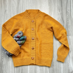 Jane&#39;s Handknit Cashmere smart casual sweater 歌于途 Women&#39;s hygge minimal yellow raglan cardigan jacket  lightweight personalized women&#39;s gift