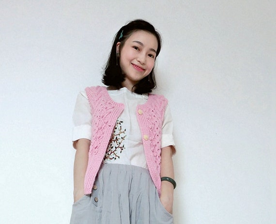 womens cable knit sweater vest