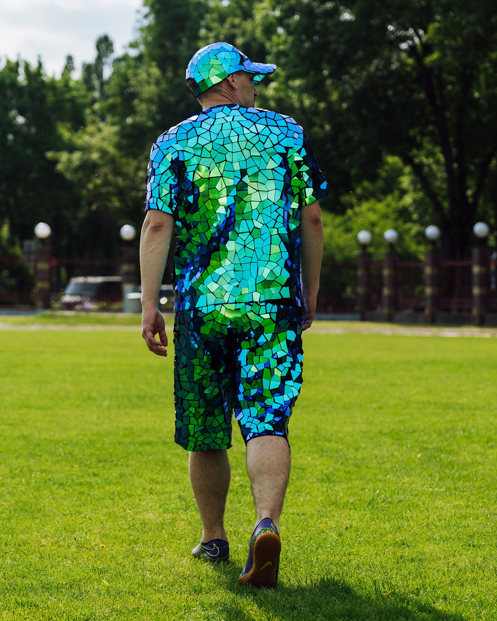 Mirror Cosplay Soccer Player Costume With the Scarab Effect
