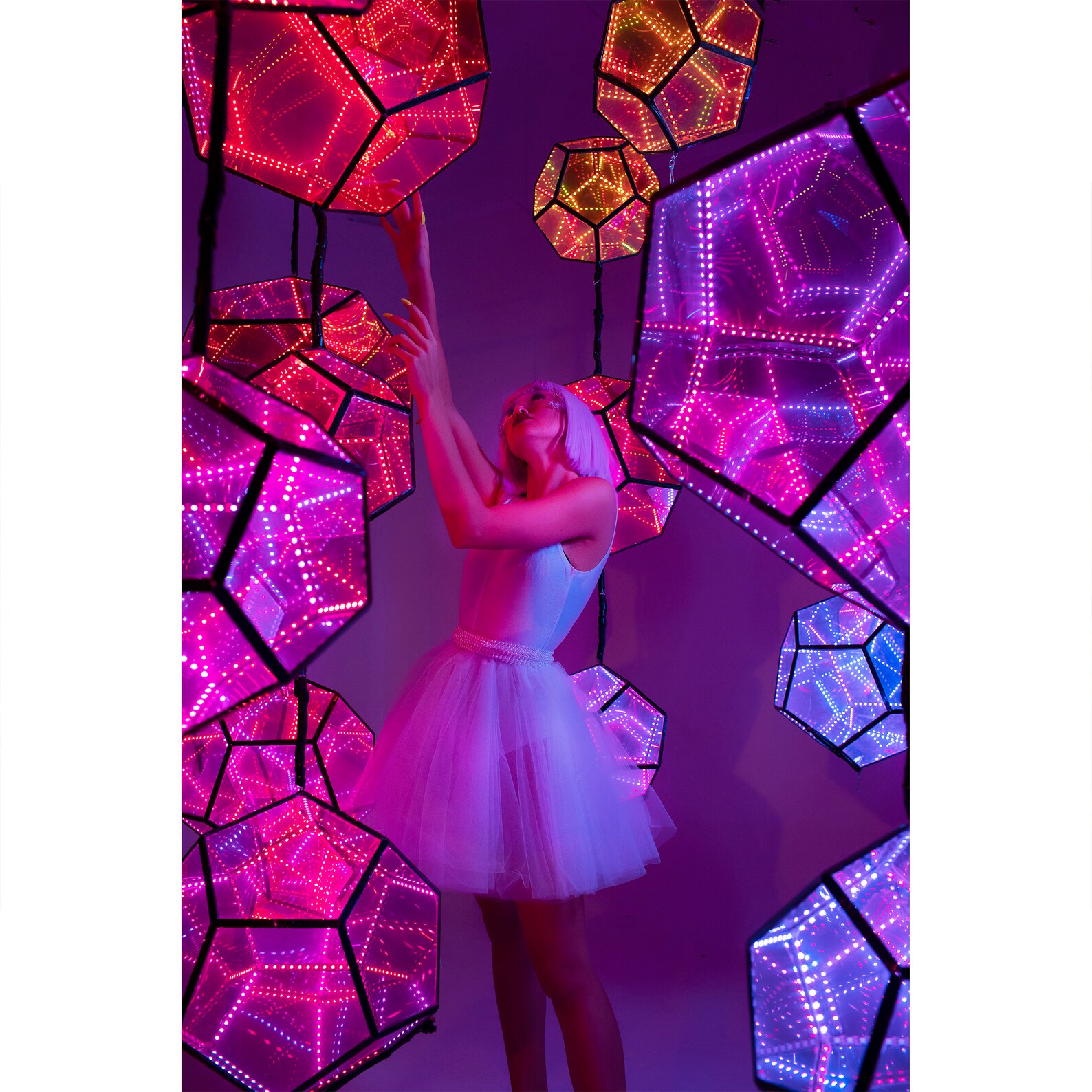 LED Infinity Mirror Dodecahedron Cloud by Etsy