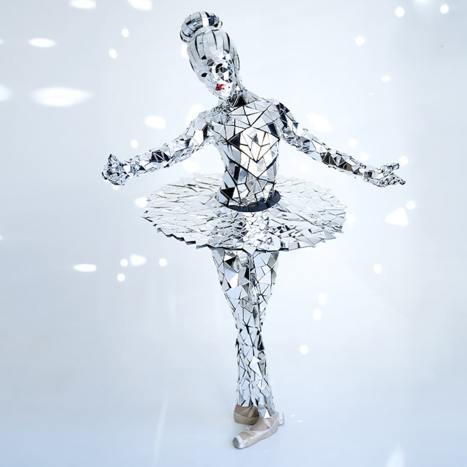 Mirror dance. Mirror dance