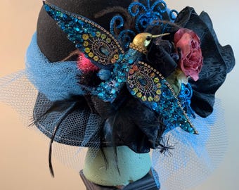 1920s Jeweled Cloche Hat: Vintage Style Hummingbird, Gatsby Flapper