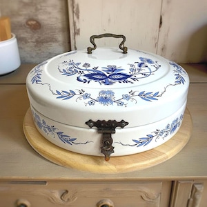 Seltene Nostalgische Brotschale Runde Dose Emaille Einzigartige Runde Form mit Zwiebelmuster in Blau
