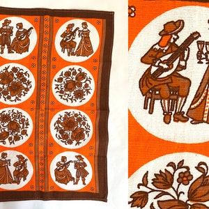 Time-Traveler&#39;s Delight: Vintage Renaissance-Inspired DDR Dish/Tea Towel from the &#39;70s