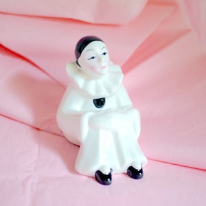 Vintage harlequin figurine, little ceramic clown pierrot
