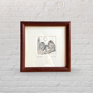 Grabado de búhos en miniatura, 1981 – Original firmado y de edición limitada – Enmarcado
