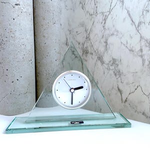 Postmodern Triangle Pyramid Desk Clock made of glass, Memphis style