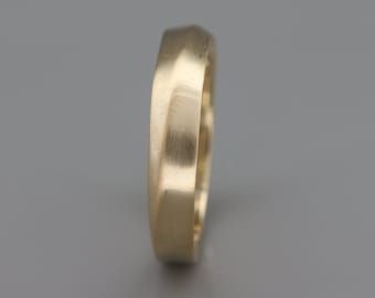 14k Gold Knife Edge Men Wedding Ring | Handmade Solid 14K Wedding Ring in Knife Edge style |  3mm, 4mm, 5mm, 6mm