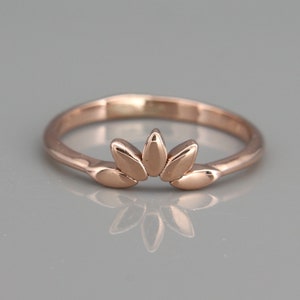 14K Rose Gold Marquise Wedding Ring | Unique handmade solid 14k rose gold in marquise leaf style | Women Marquise wedding ring