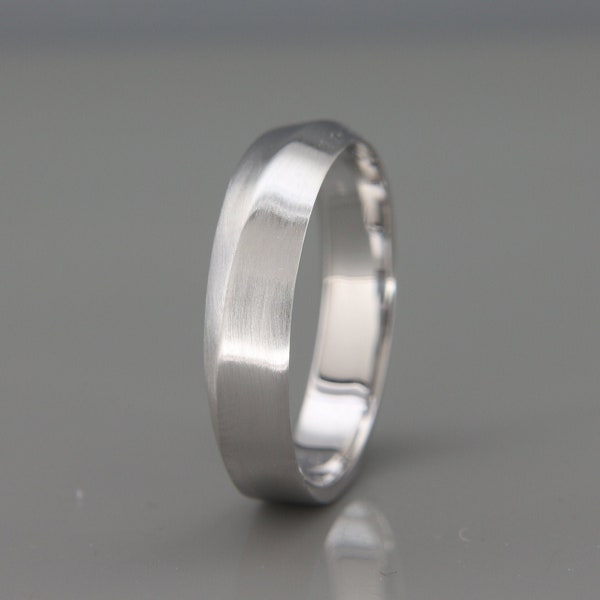 White Gold Knife Edge Men Wedding Ring | Handmade Solid 14K White Gold Wedding Ring in Knife Edge style |  3mm, 4mm, 5mm, 6mm