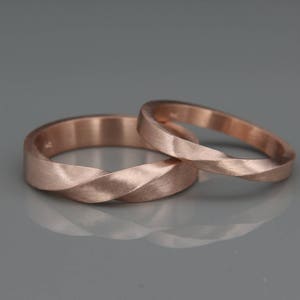 14k Rose Gold Mobius Men's wedding Band Solid 14K Rose Gold Men's Wedding Ring in Mobius style 3mm 4mm 5mm 6mm 7mm image 5