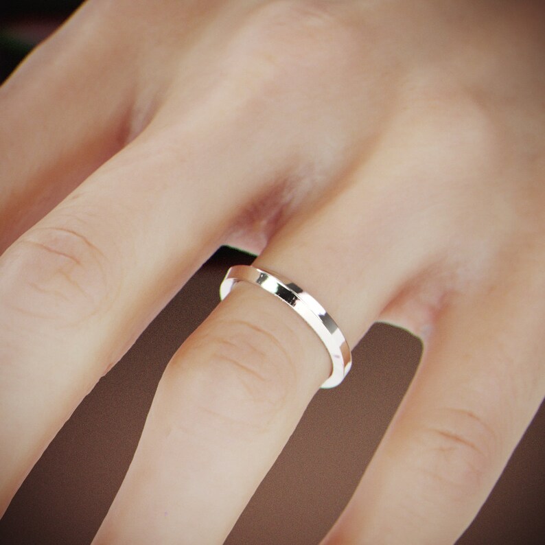 White Gold Knife Edge Ring Set | His and Hers Wedding Band set in Knife Edge style | 14k White Gold Knife Edge Wedding ring set image 4