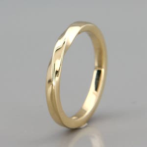 14k Gold Mobius Women Wedding Ring | Handmade Solid 14K Wedding Ring in Mobius style |  2mm, 3mm, 4mm, 5mm