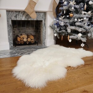 PELLE DI PECORA Coperta bianca in vera pelle di pecora 50"x30" Tappeto decorativo Naturale, comodo, accogliente, pelo molto folto e lucido!