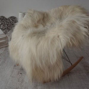 SHEEPSKIN ICELANDIC Cream XXL 50&quot; x 30&#39;&#39; Rug Genuine Natural Sheepskin Area Rugs Carpet Draped on Chairs Cheap Rugs Shag Area Rug Throw