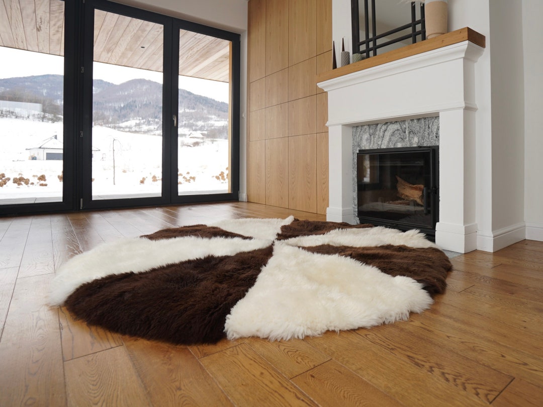 GIANT SHEEPSKIN Round White and Black Throw Genuine Leather Sheep Skin 74 Decorative Amazing