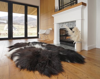 GIANT SHEEPSKIN Four rug XXL White and Black Throw Genuine leather Sheep Skin 80" x 50" Decorative rug Natural comfy, hair is very thick !