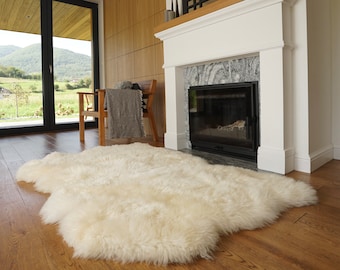 GIANT SHEEPSKIN Triple XXL White Throw Genuine leather Sheep Skin 64" x 46" Decorative rug Natural comfy,cozy, hair is very thick, shiny !