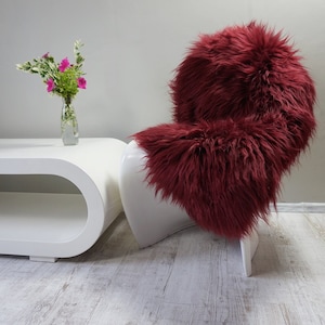 Regular SHEEPSKIN  BURGUNDY Throw Genuine leather Sheep Skin 48 &quot; x 28&quot;  Decorative rug Natural comfy, cozy, hiny !