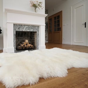 GIANT SHEEPSKIN Triple XXL White Throw Genuine leather Sheep Skin 64" x 46" Decorative rug Natural comfy,cozy, hair is very thick, shiny !