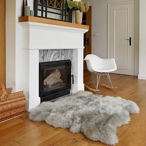 GIANT SHEEPSKIN Double XXL Grey Throw Genuine leather Sheep Skin 50&quot; x 50&quot; Decorative rug Natural comfy,cozy, hair is very thick, shiny !