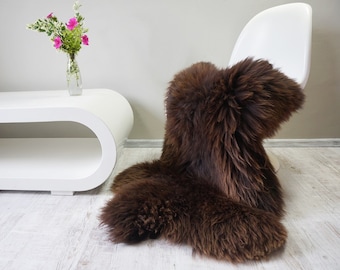 Giant SHEEPSKIN XL BROWN Throw Genuine leather Sheep Skin Decorative rug Brown 48 &quot;x 28&quot; comfy, cozy, hair is very thick! Good gift!!