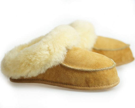 mens shearling boot slippers