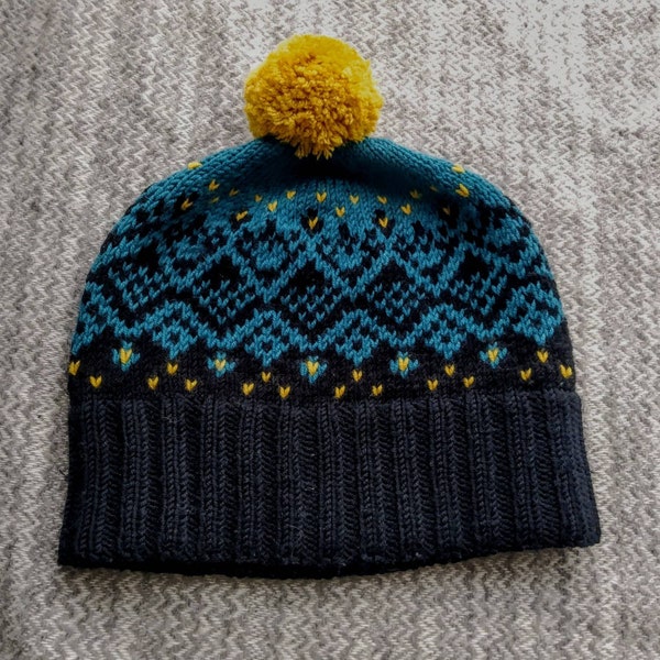 Chapeau de bonnet nordique. Ornements norvégiens Unisex, tricotés à la main dans une technique d’île juste. Supewash mérinos laine