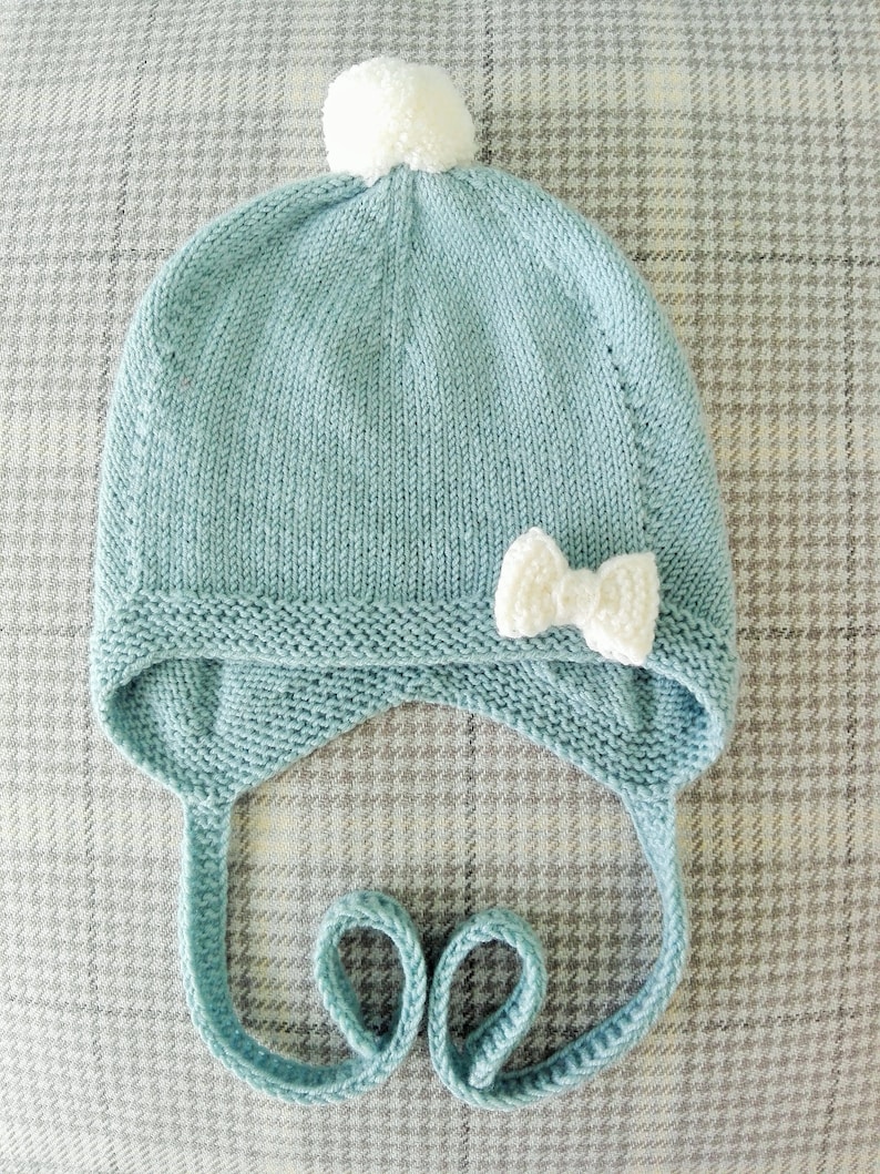 Merino Wool Girl Hat With a Bow and Pom Pom. Soft Pastel Mint Color. Perfect Gift for Baby